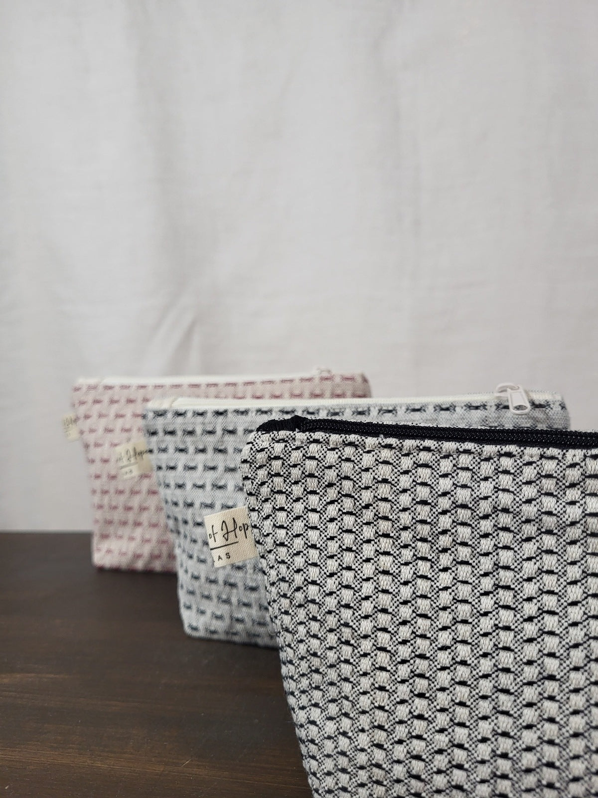 Cosmetic bag