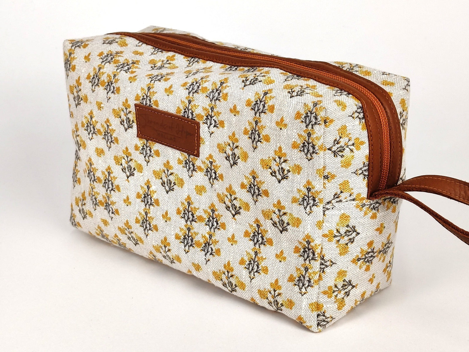 Toiletry Bag – Pepita Linen