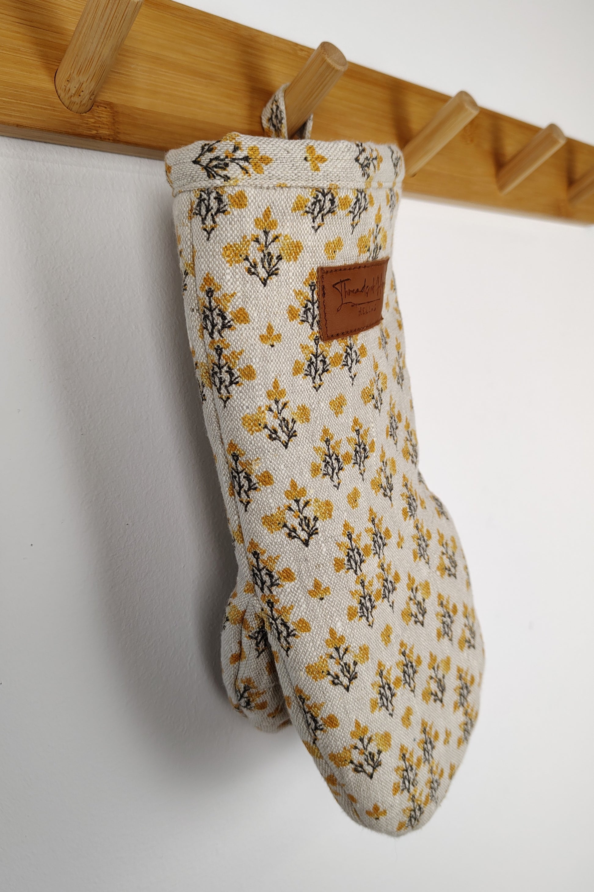 Oven Mitt – Linen