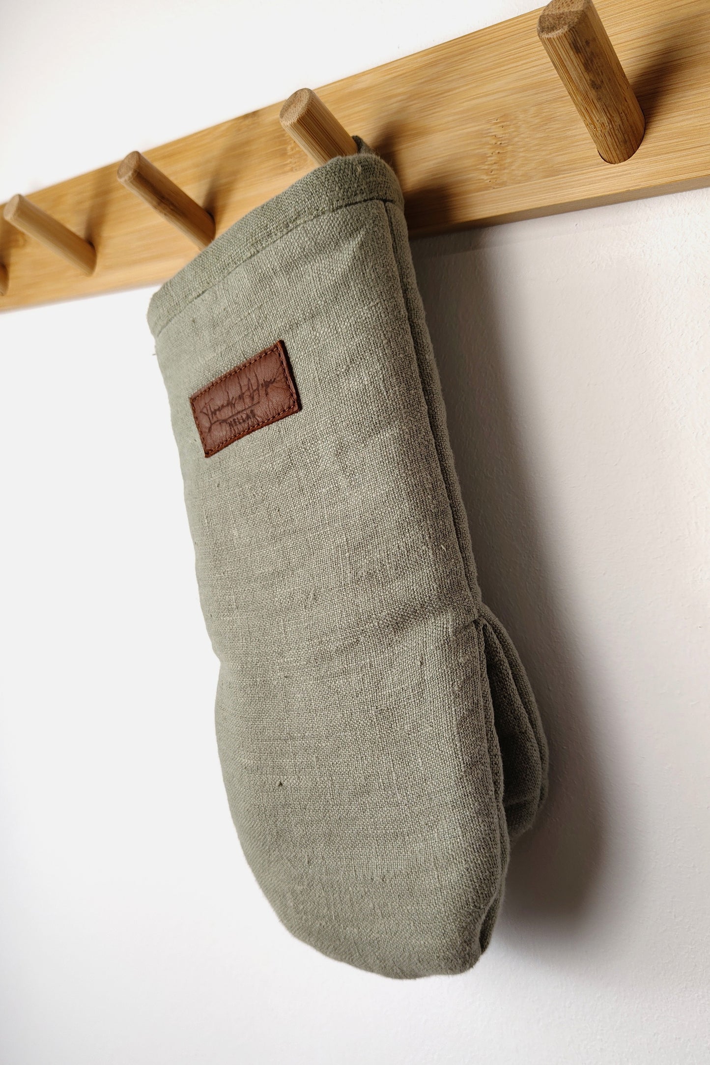 Oven Mitt – Linen