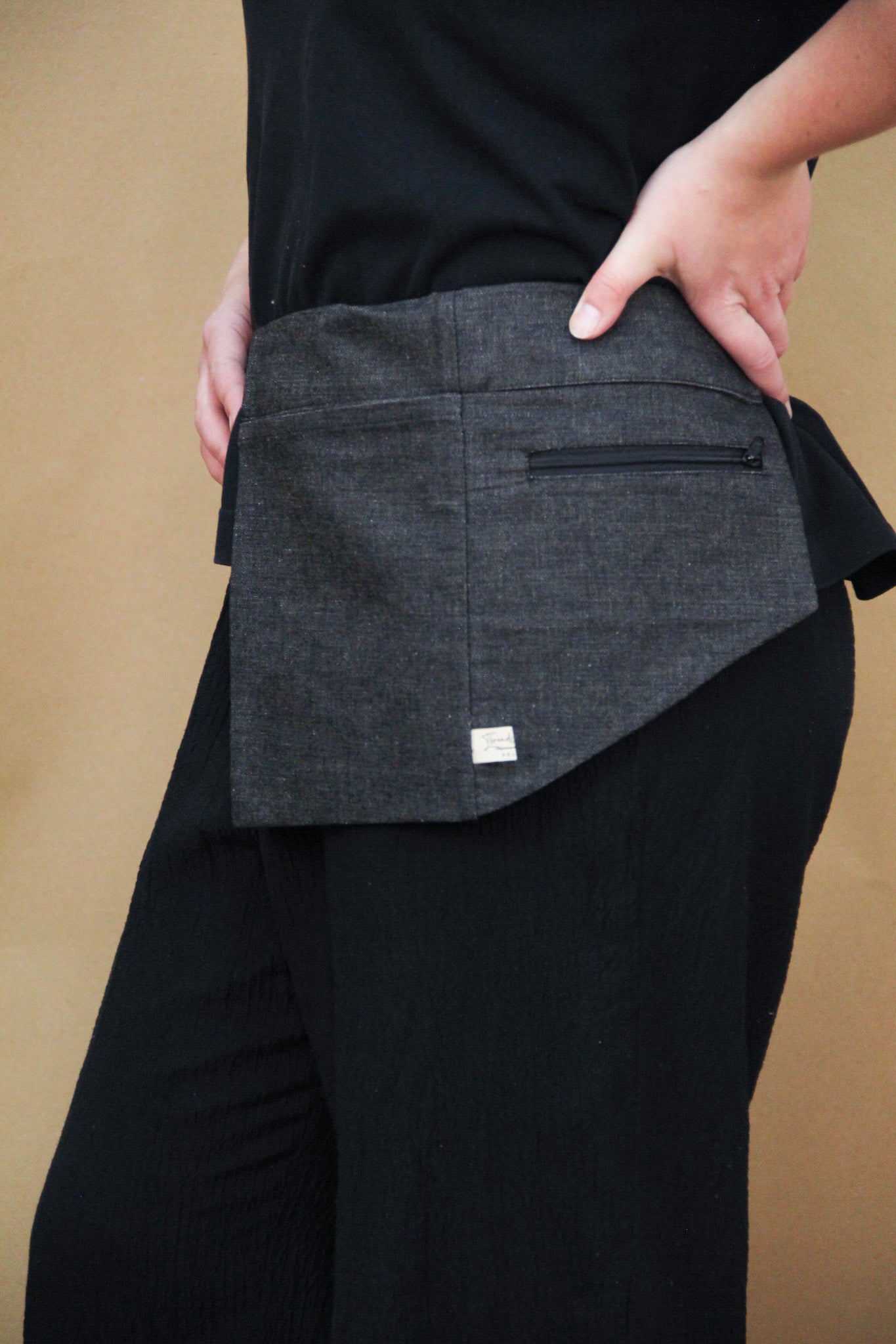 Apron - Pocket