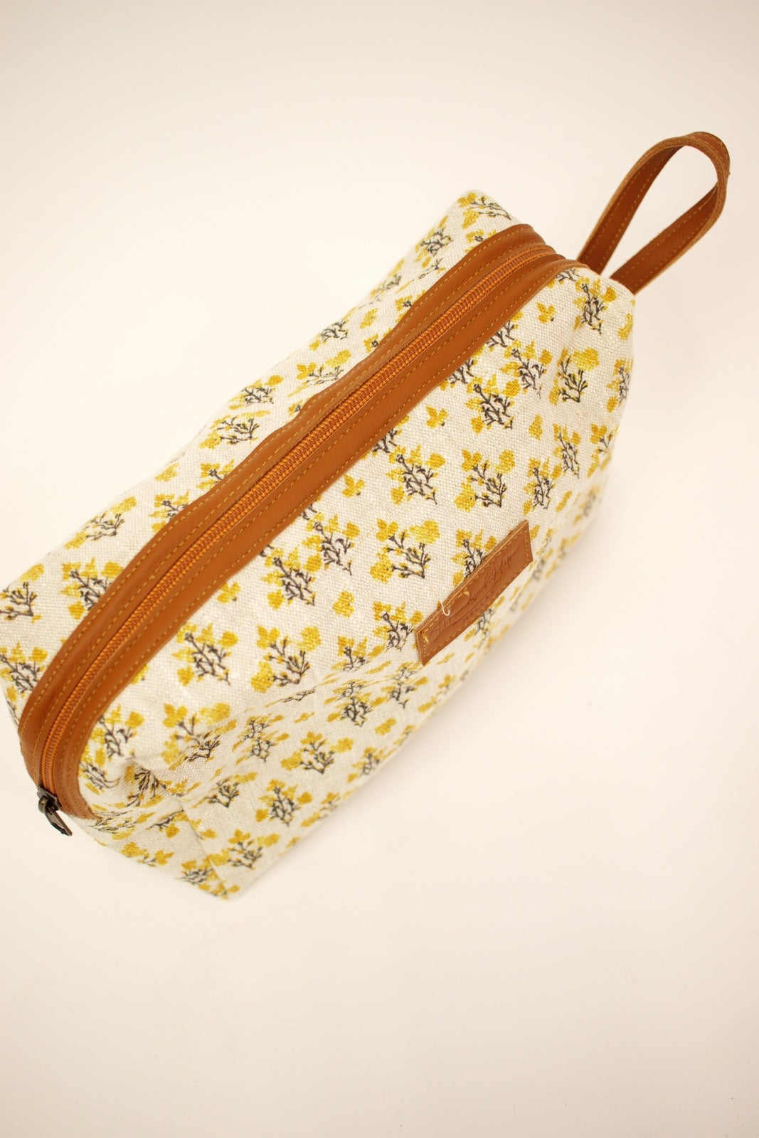 Toiletry Bag – Pepita Linen