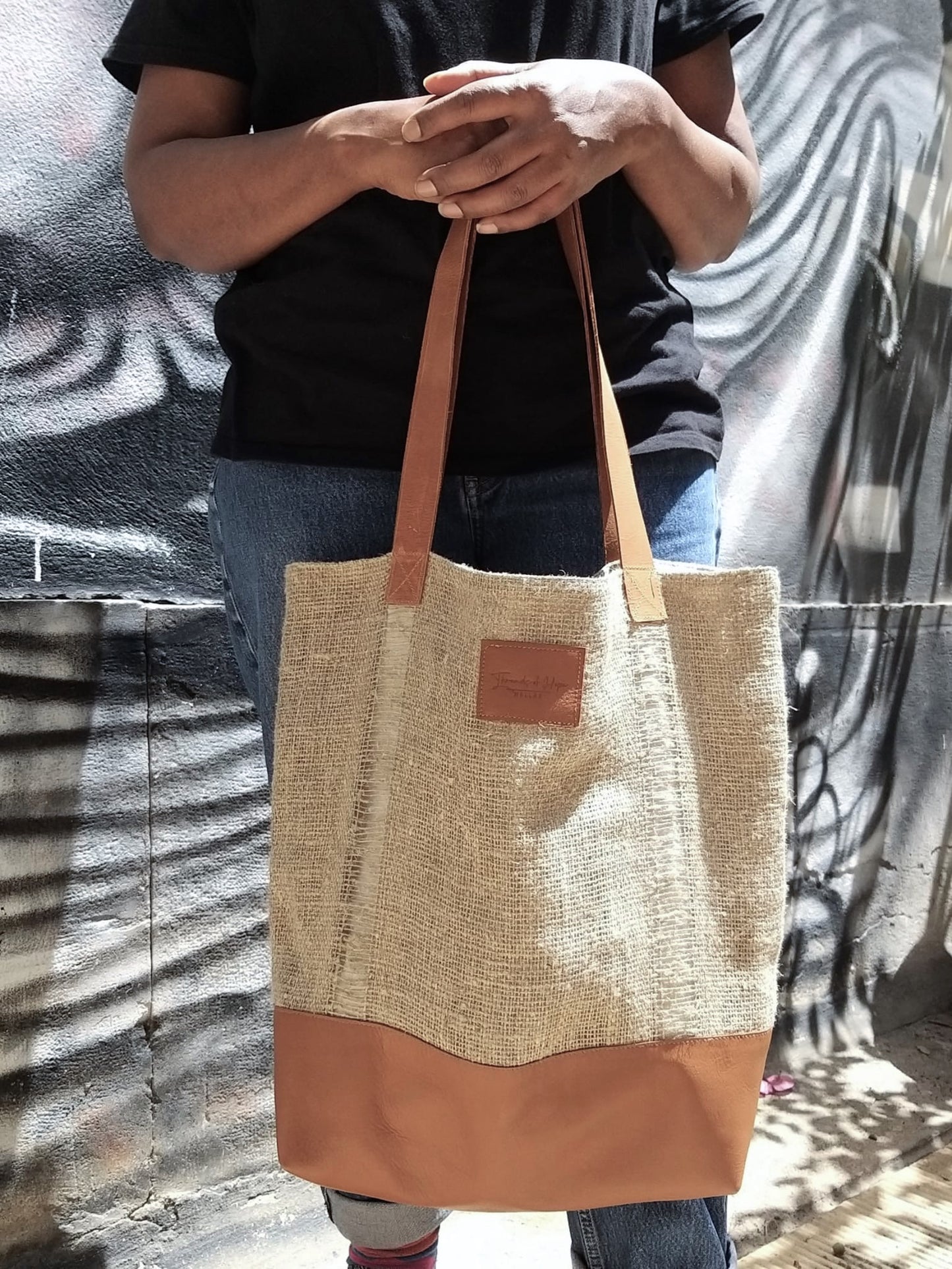 Linen tote bag