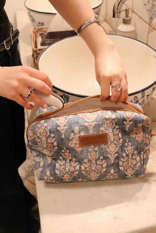 Toiletry Bag – Pepita Linen