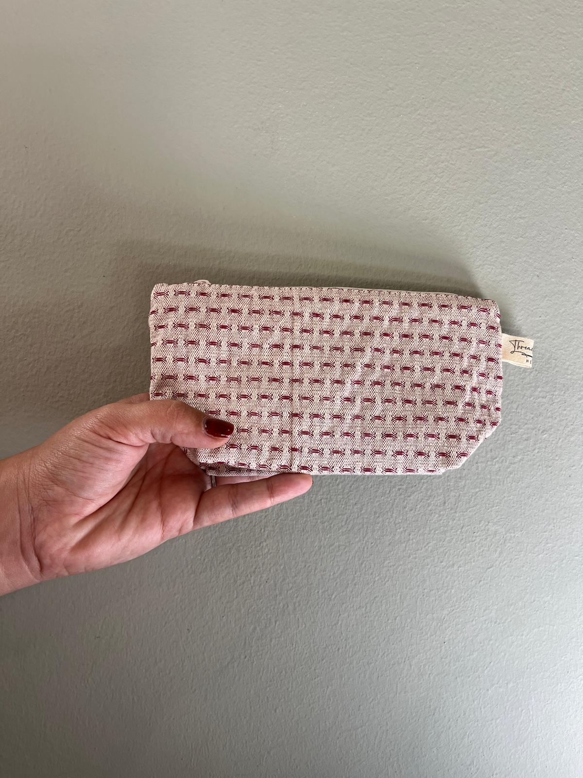 Cosmetic bag